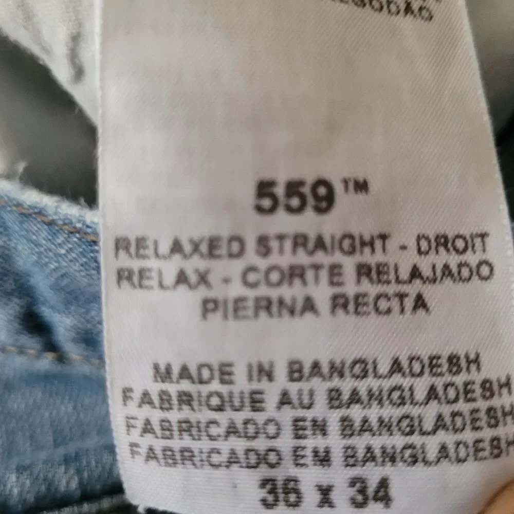 Levi's 559 Jeans Mens 36X33 (Tag 36X34) Blue Relaxed Straight Red Tab Jeans